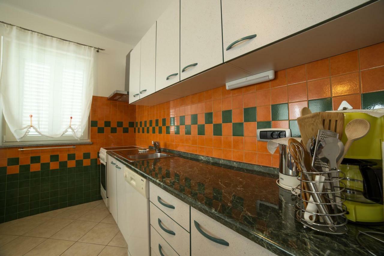 Apartment Opatija Bagian luar foto