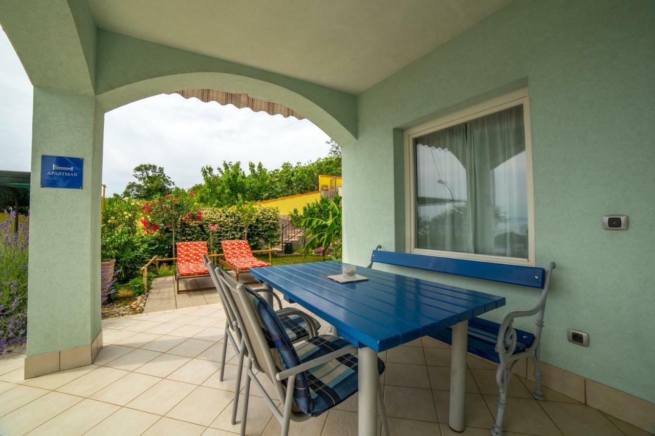 Apartment Opatija Bagian luar foto